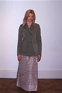 Burberry S/S 00 Look 83
