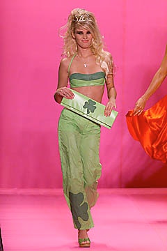 Betsey Johnson S/S 01 Look 71