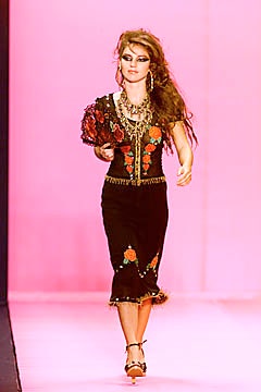 Betsey Johnson S/S 01 Look 299