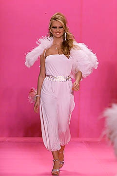 Betsey Johnson S/S 01 Look 364