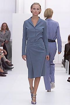 Burberry S/S 01 Look 30