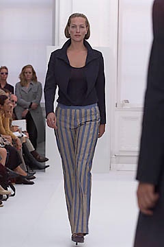 Burberry S/S 01 Look 106