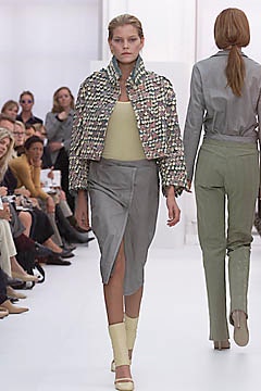 Burberry S/S 01 Look 206