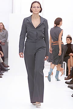 Burberry S/S 01 Look 217