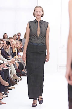 Burberry S/S 01 Look 291