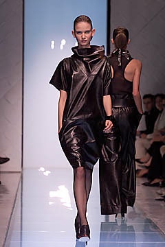 Bottega Veneta S/S 01 Look 18