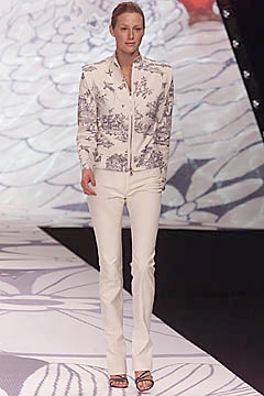Cacharel S/S 01 Look 41