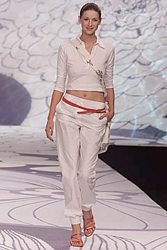 Cacharel S/S 01 Look 104
