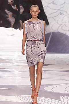 Cacharel S/S 01 Look 138