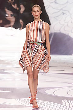 Cacharel S/S 01 Look 304