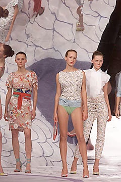 Cacharel S/S 01 Look 328