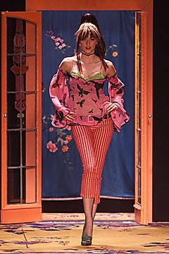 Betsey Johnson F/W 01 Look 39