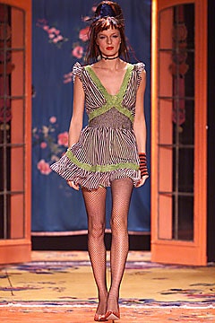 Betsey Johnson F/W 01 Look 74