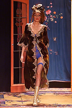 Betsey Johnson F/W 01 Look 218