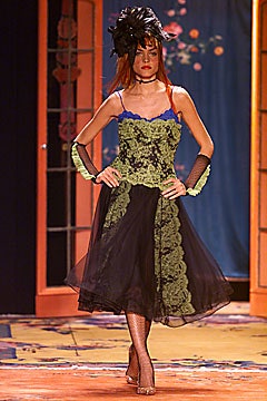 Betsey Johnson F/W 01 Look 234