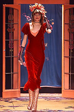 Betsey Johnson F/W 01 Look 253