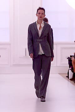 Burberry F/W 01 Look 5
