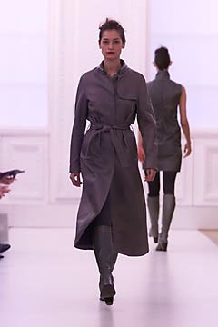 Burberry F/W 01 Look 41