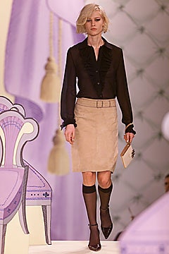 beige pencil skirt