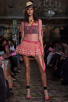 Betsey Johnson S/S 02 Look 53