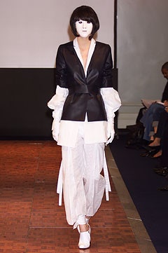 Boudicca S/S 02 Look 46