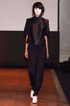 Boudicca S/S 02 Look 69