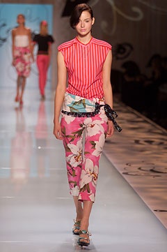 Cacharel S/S 02 Look 143