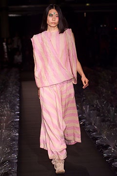 Bernhard Willhelm S/S 02 Look 179