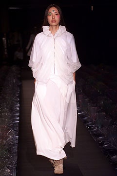 Bernhard Willhelm S/S 02 Look 196