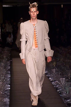 Bernhard Willhelm S/S 02 Look 279