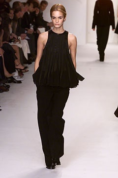 Calvin Klein Collection F/W 02 Look 18