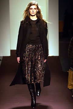 Burberry F/W 02 Look 1