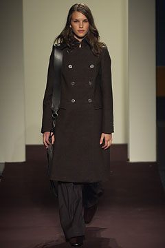 Burberry F/W 02 Look 58