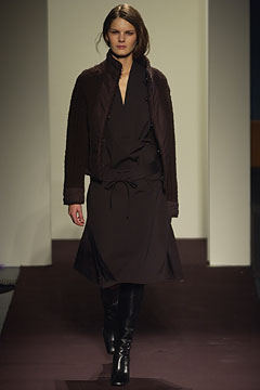 Burberry F/W 02 Look 80