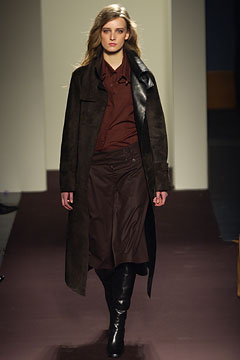 Burberry F/W 02 Look 90