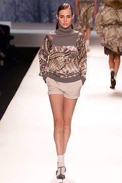 Cacharel F/W 02 Look 92