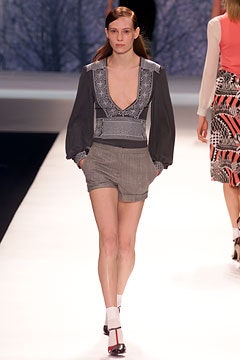 Cacharel F/W 02 Look 194