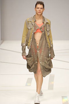 Blaak S/S 03 Look 105