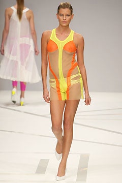 Blaak S/S 03 Look 213