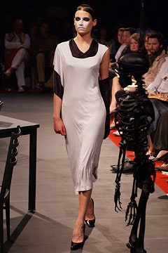 Boudicca S/S 03 Look 49