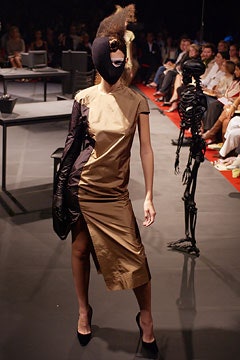 Boudicca S/S 03 Look 77