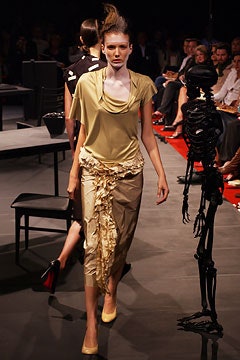 Boudicca S/S 03 Look 81