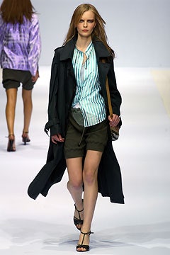 Burberry S/S 03 Look 35