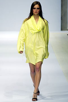 Burberry S/S 03 Look 47