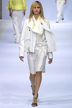 Burberry S/S 03 Look 55
