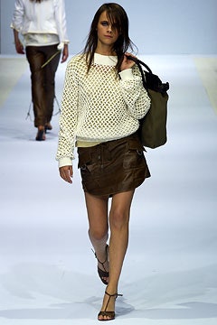 Burberry S/S 03 Look 71