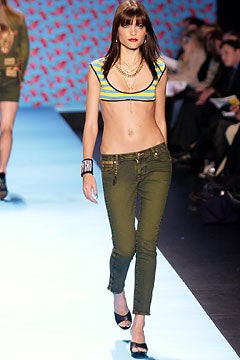 Betsey Johnson F/W 03 Look 46