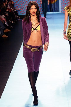 Betsey Johnson F/W 03 Look 95