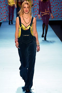 Betsey Johnson F/W 03 Look 100