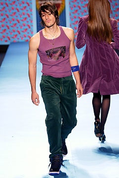 Betsey Johnson F/W 03 Look 111
